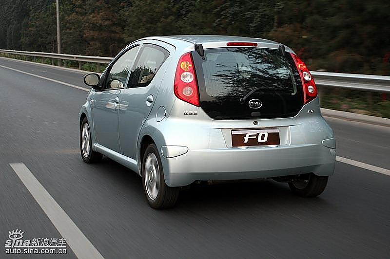 比亚迪F0实拍图--动态
