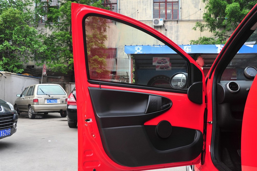 比亚迪F0 2012款 1.0L MT 悦酷型 