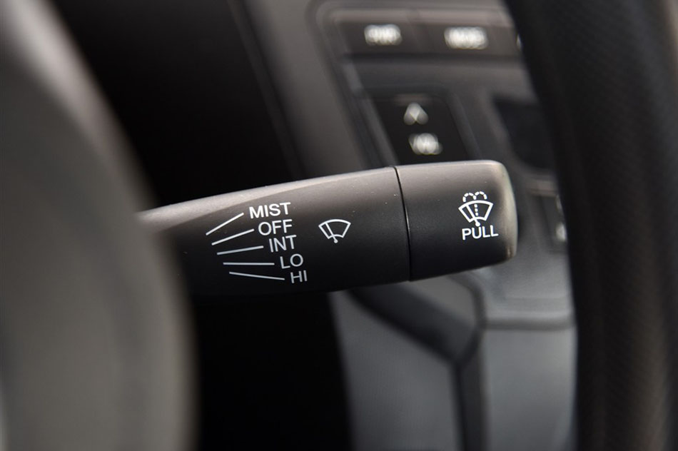 2015款 1.0L 悦酷型 内饰