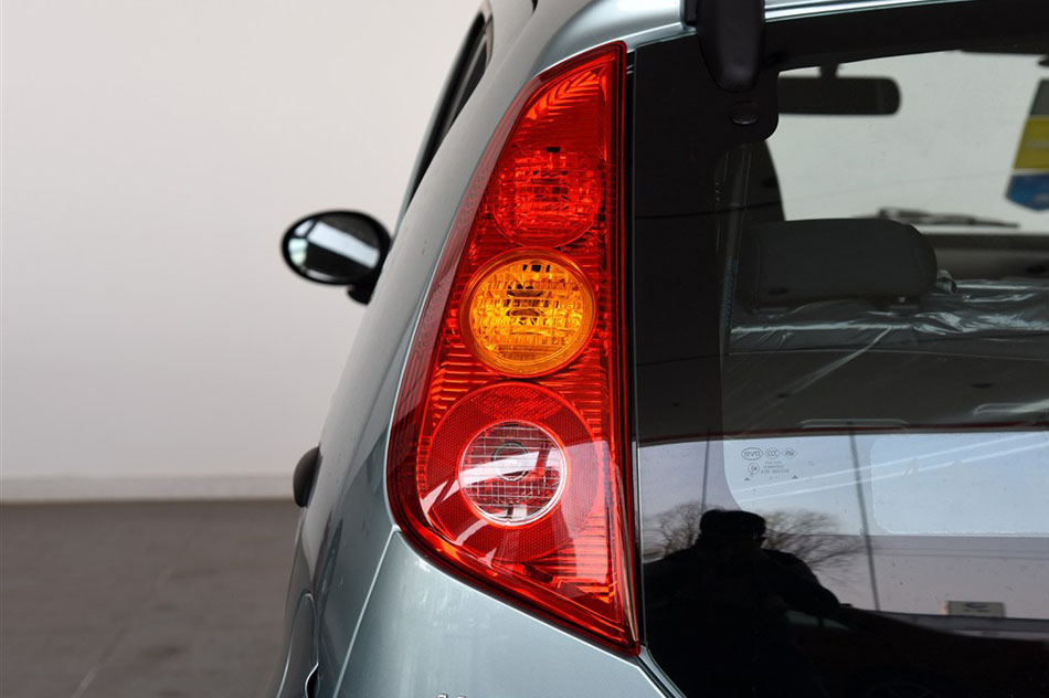 2015款 1.0L 悦酷型 细节