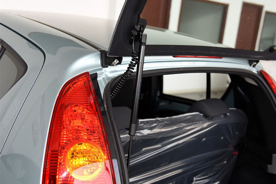 2015款 1.0L 悦酷型 细节