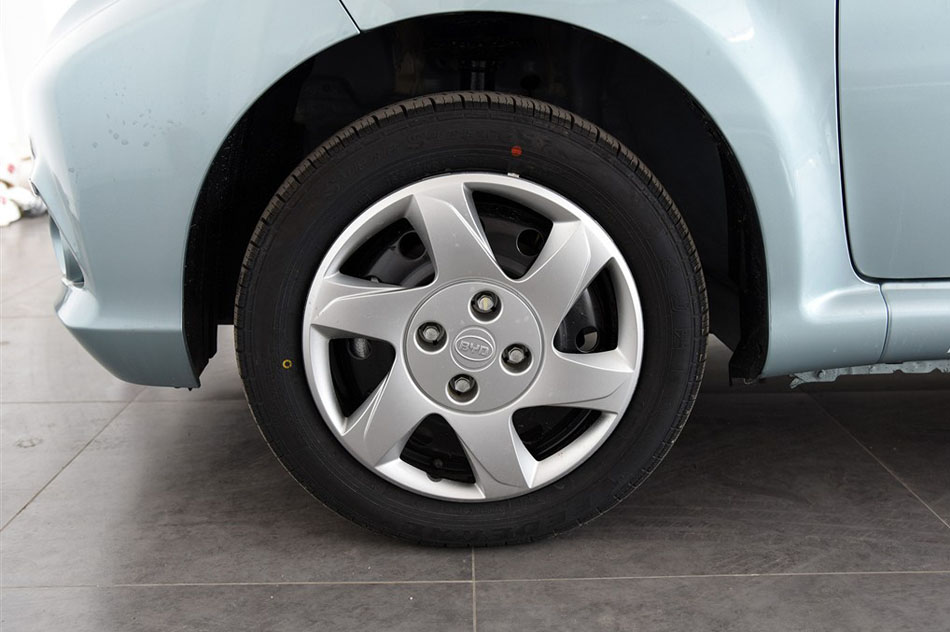 2015款 1.0L 悦酷型 细节