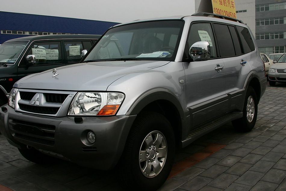 长丰三菱帕杰罗V73外观