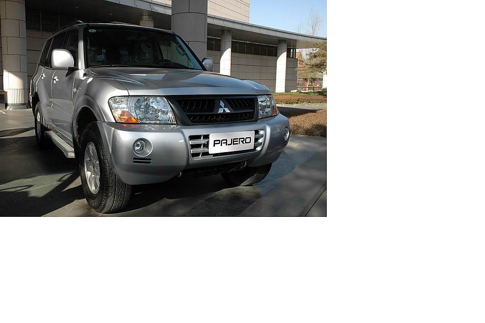 帕杰罗V73上市现场