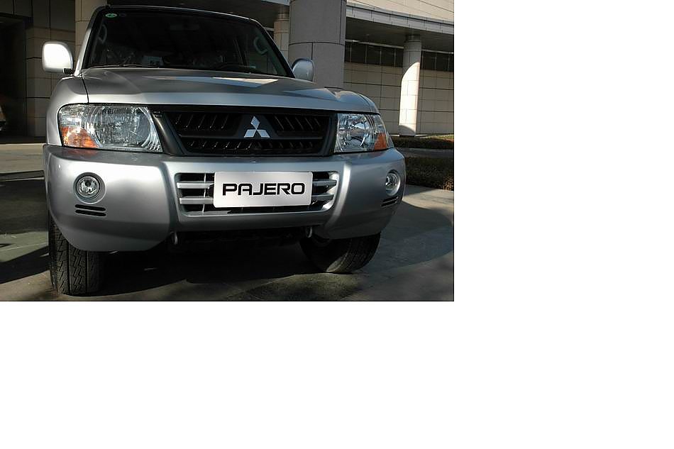 帕杰罗V73上市现场