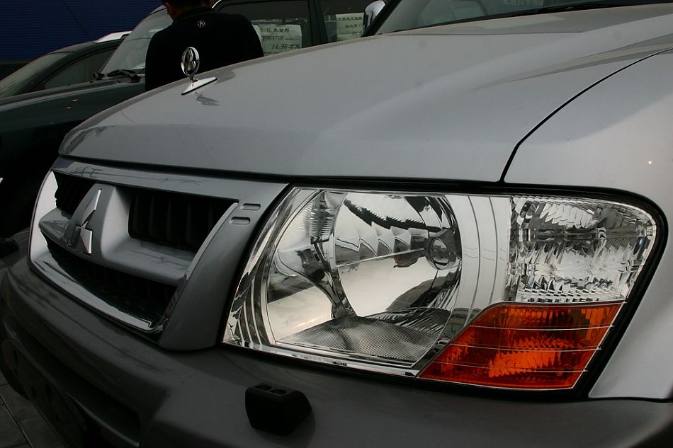 长丰三菱帕杰罗V73外观