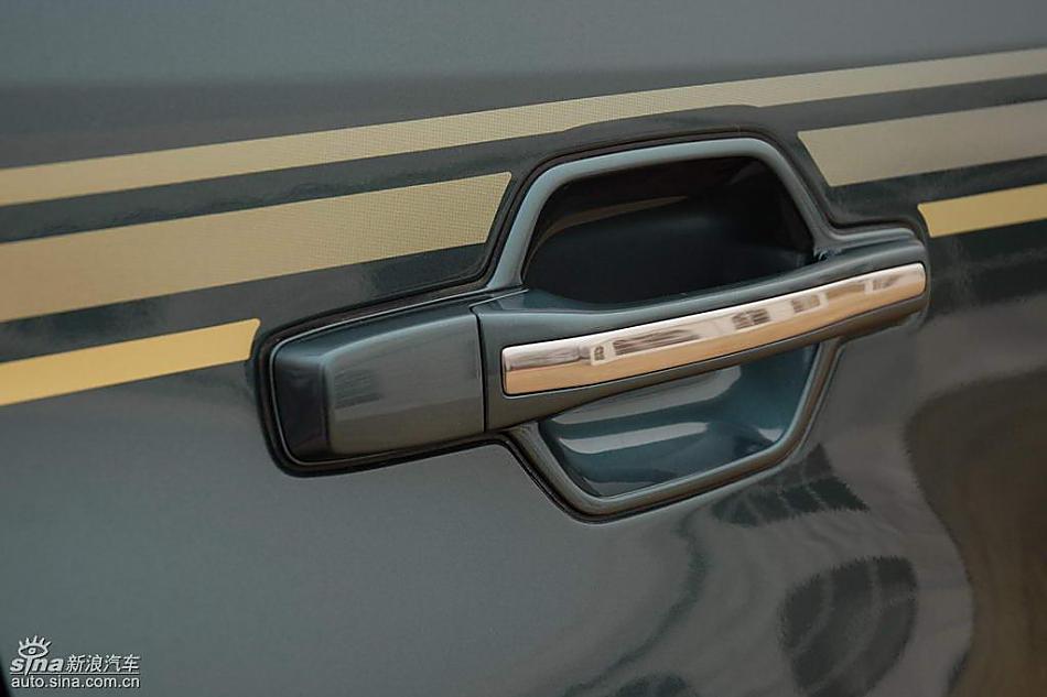 08款长丰三菱帕杰罗外观