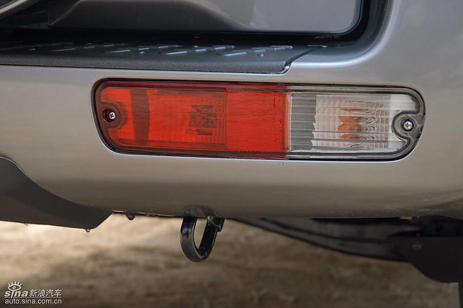 08款长丰三菱帕杰罗外观