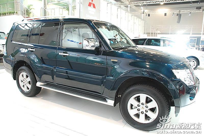 三菱08款帕杰罗