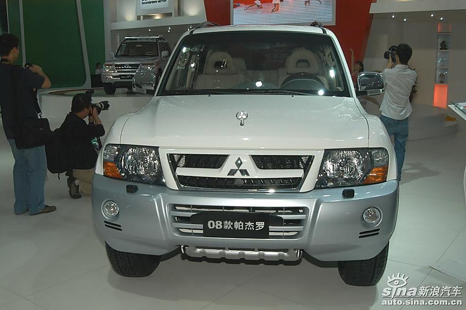 08款帕杰罗