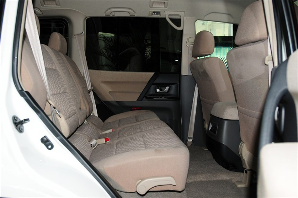 V73 2011 3.0L AT GLS οռ