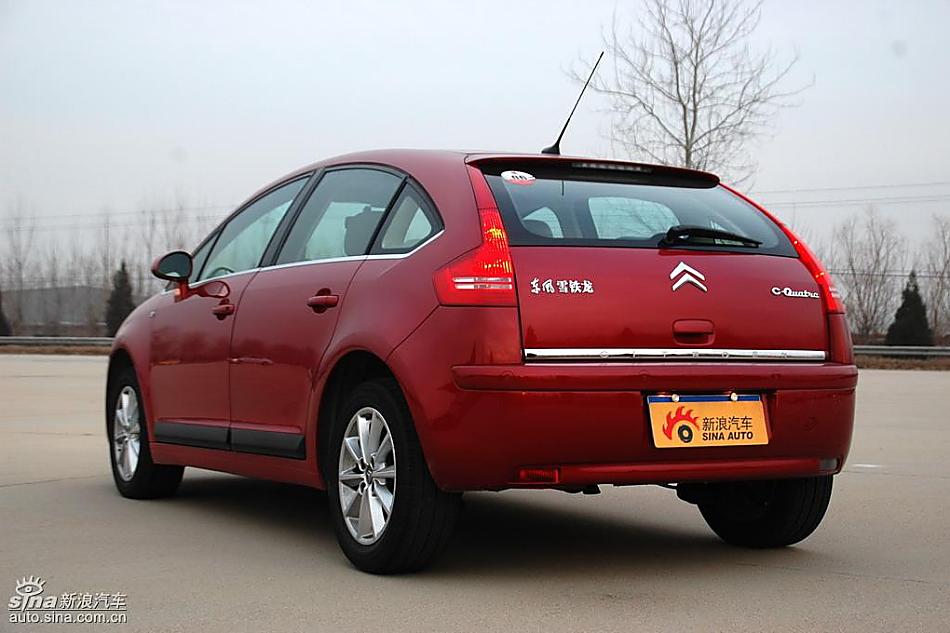 东风雪铁龙世嘉实拍图外观