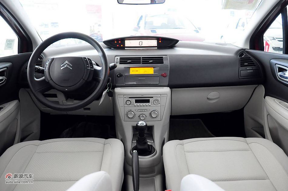 2011款世嘉两厢实拍