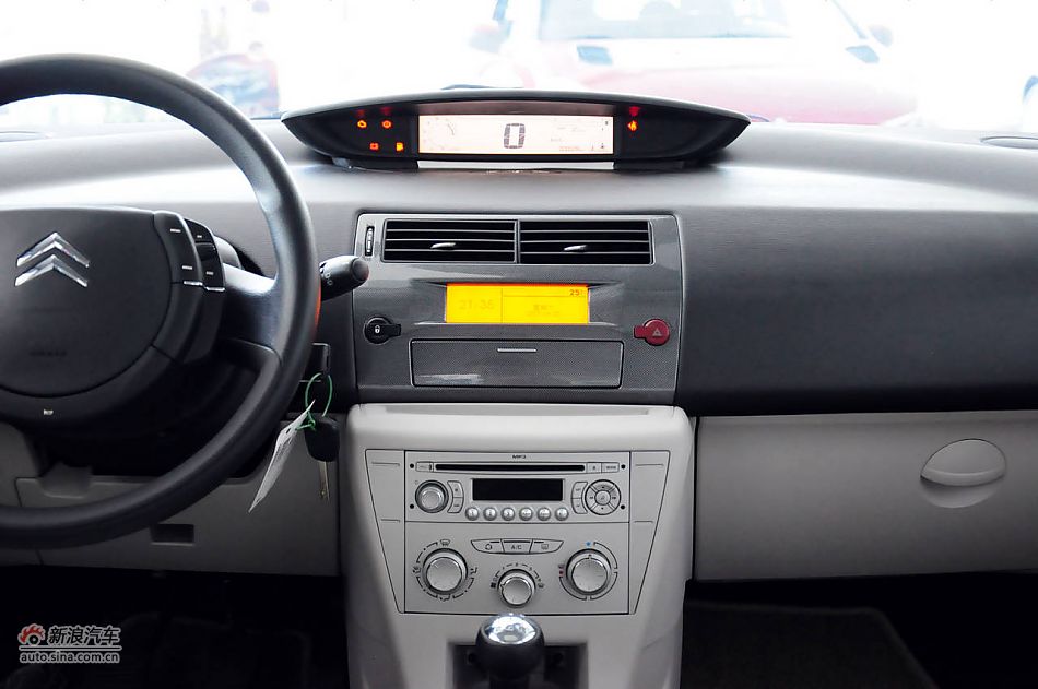 2011款世嘉两厢实拍