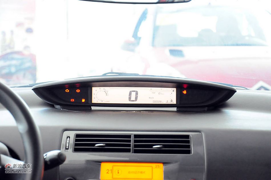 2011款世嘉两厢实拍