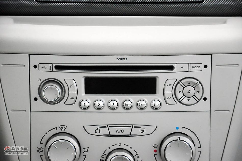 2011款世嘉两厢实拍