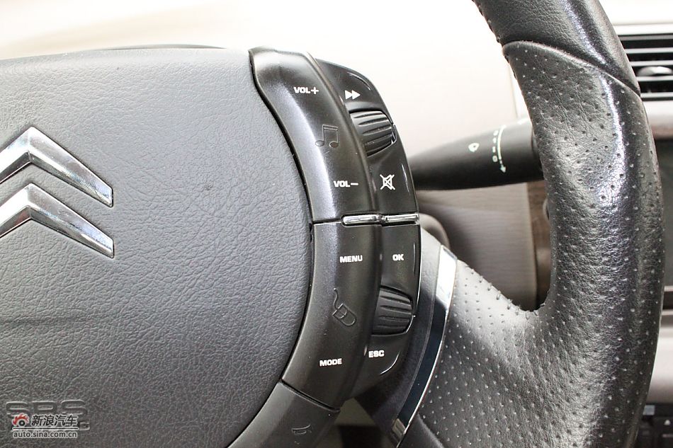 世嘉两厢内饰及内部细节