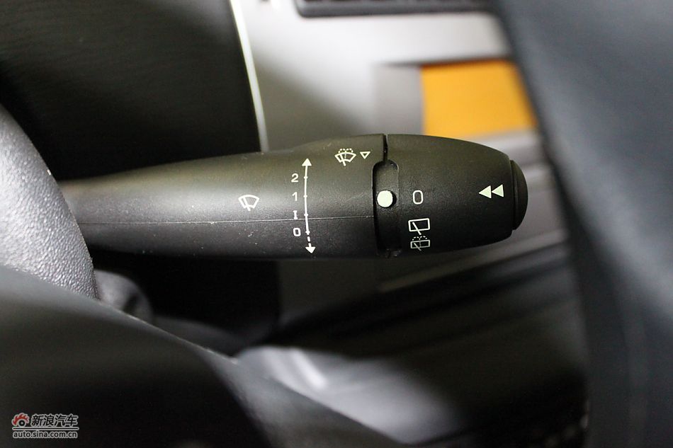 世嘉两厢内饰及内部细节