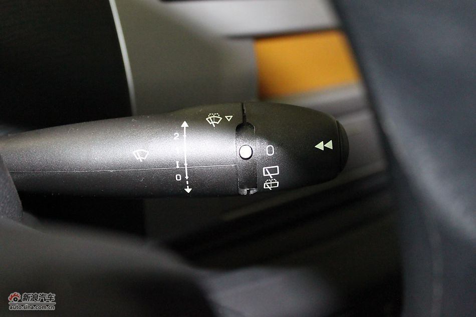 世嘉两厢内饰及内部细节