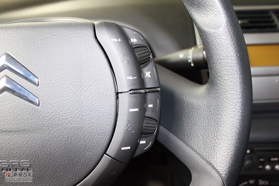 世嘉两厢内饰及内部细节