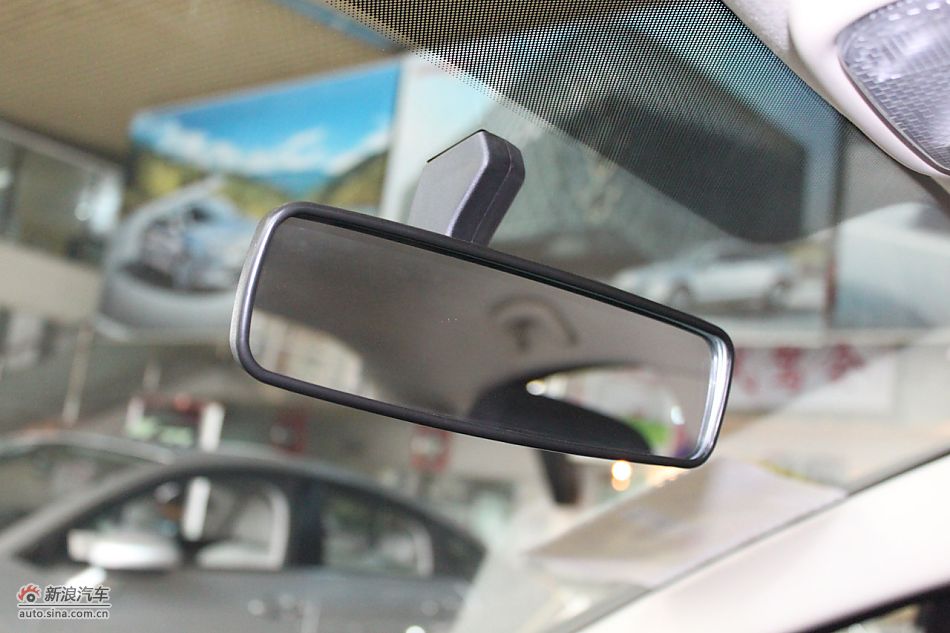 世嘉两厢内饰及内部细节