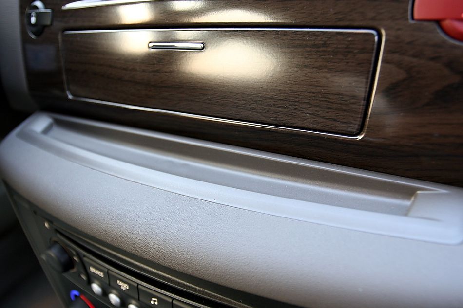 东风雪铁龙世嘉内饰图片