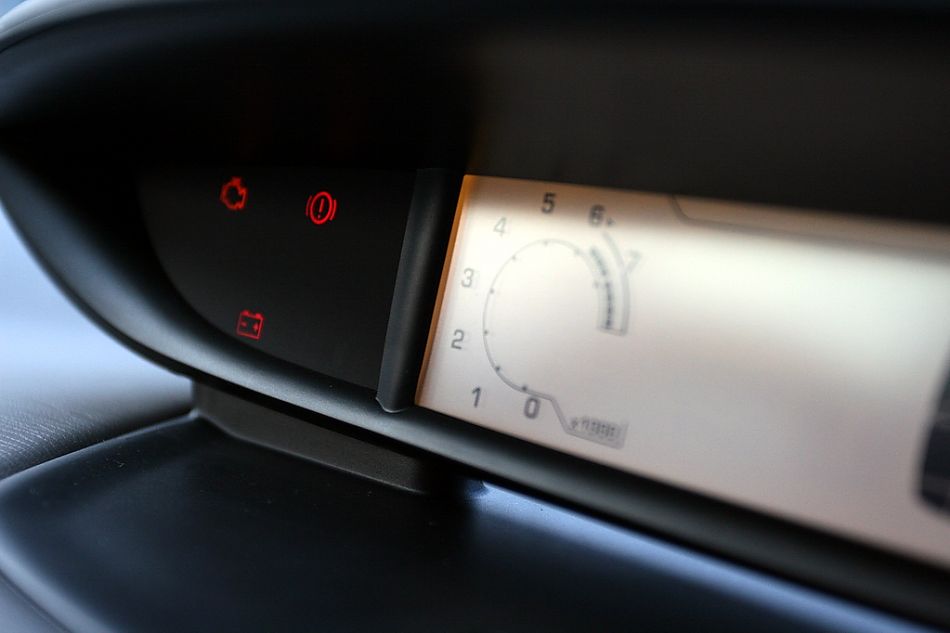 东风雪铁龙世嘉内饰图片