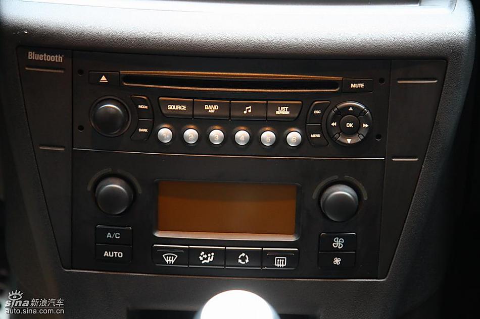 世嘉VTS内饰实拍图