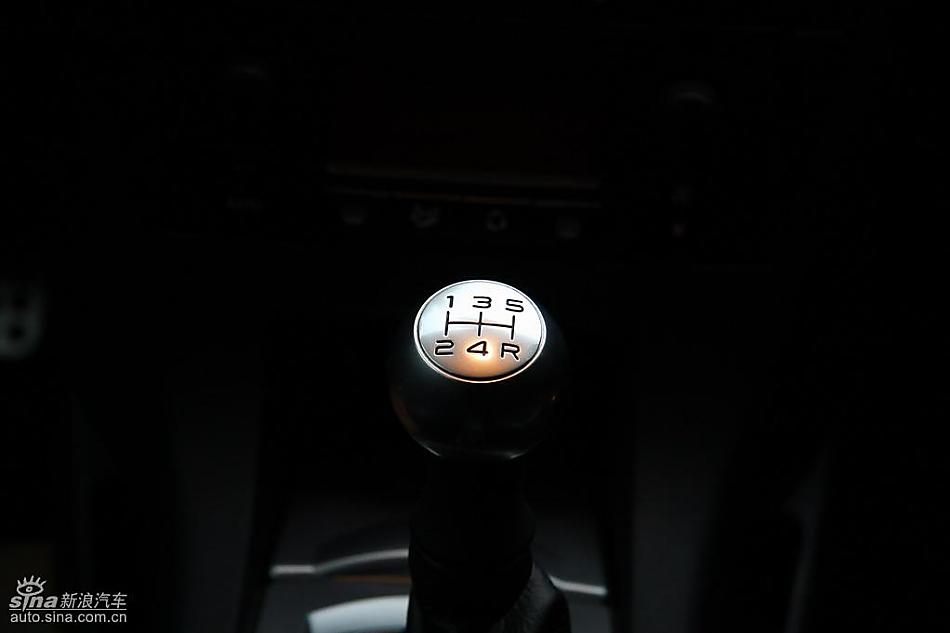 世嘉VTS内饰实拍图