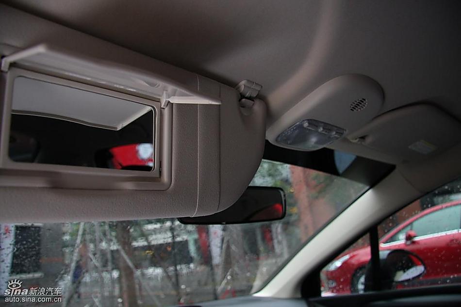 世嘉VTS内饰实拍图