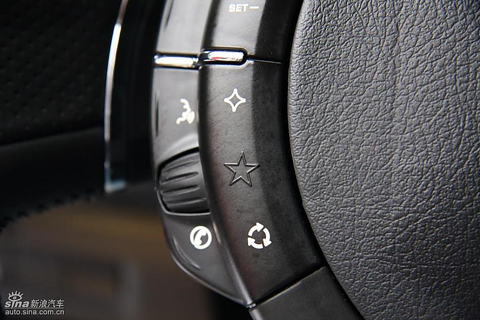 世嘉VTS内饰实拍图