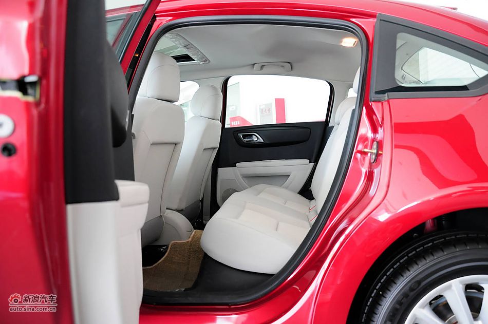 2011款世嘉两厢实拍