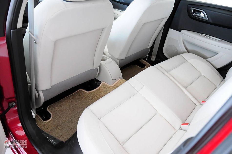 2011款世嘉两厢实拍