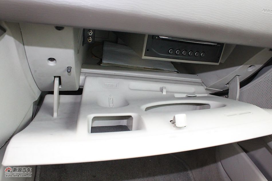 世嘉两厢内饰及内部细节