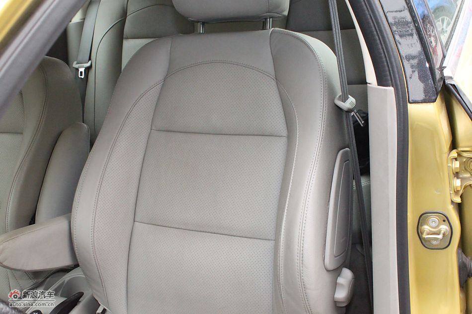 世嘉两厢内饰及内部细节