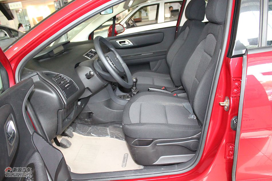 世嘉两厢内饰及内部细节