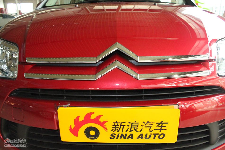 世嘉两厢外观及外部细节