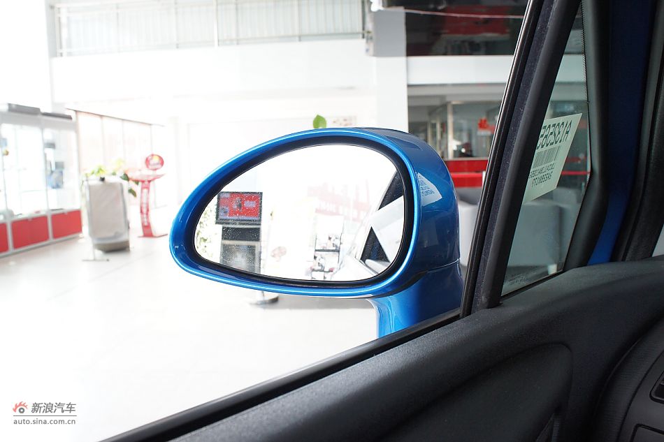 2011款世嘉两厢外观图片