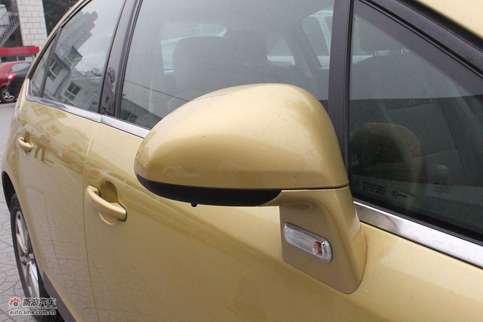 世嘉两厢外观及外部细节