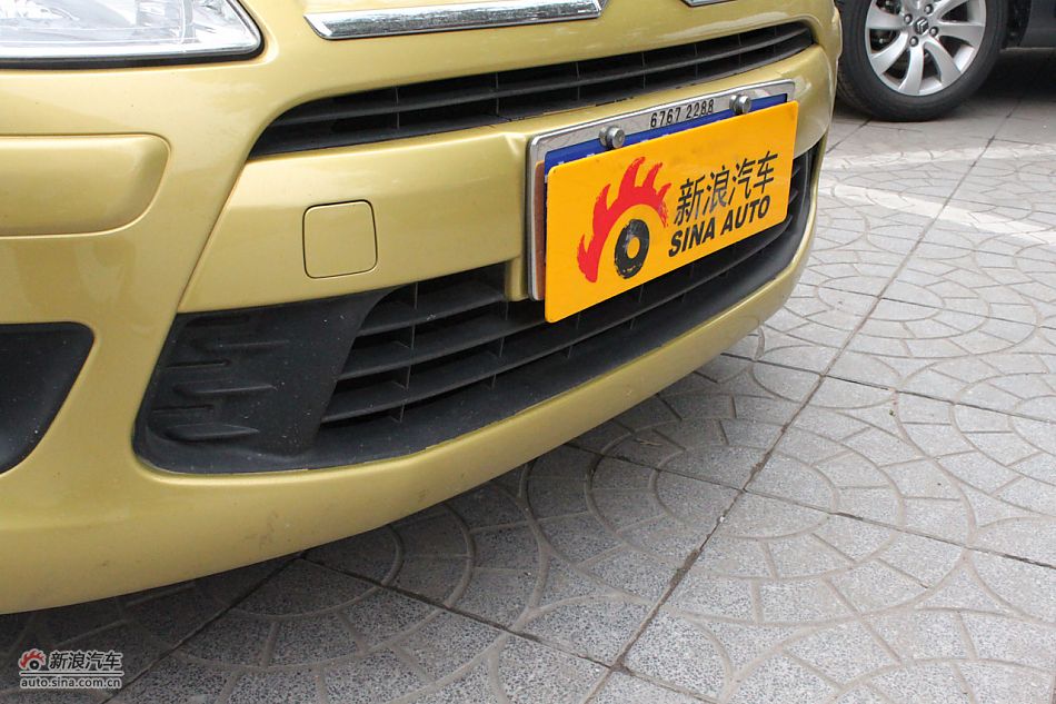 世嘉两厢外观及外部细节