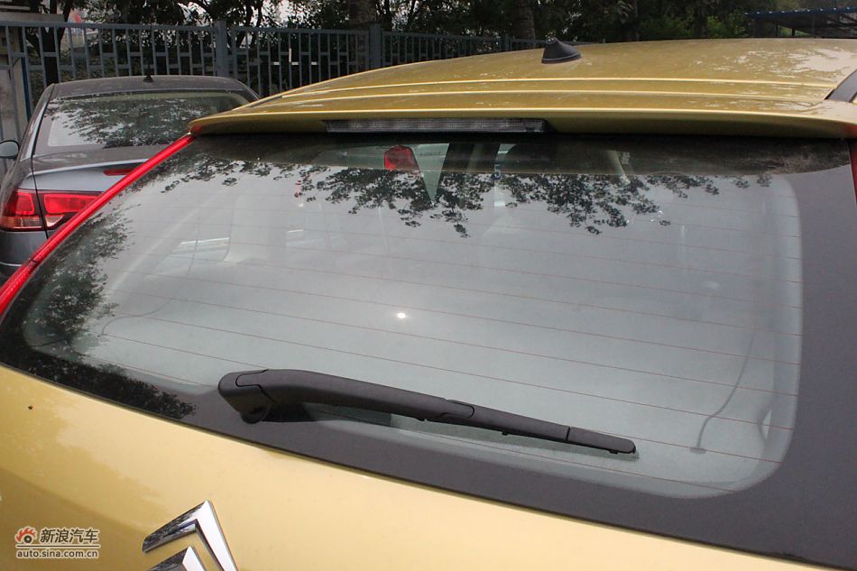 世嘉两厢外观及外部细节