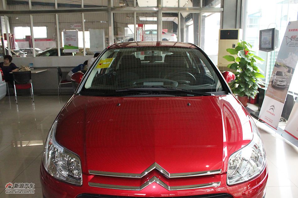 世嘉两厢外观及外部细节