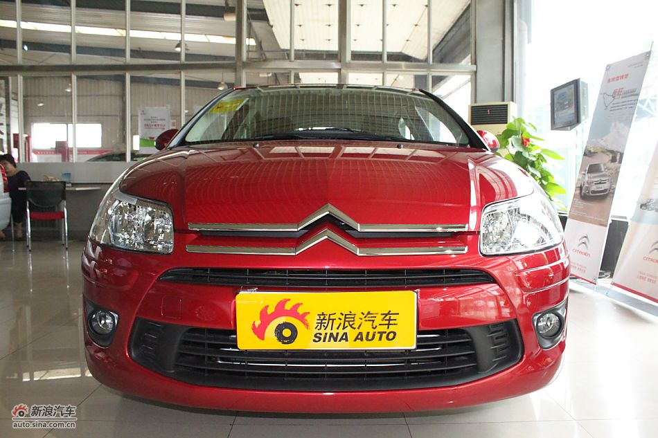 世嘉两厢外观及外部细节