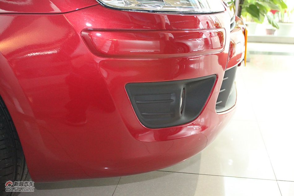 世嘉两厢外观及外部细节