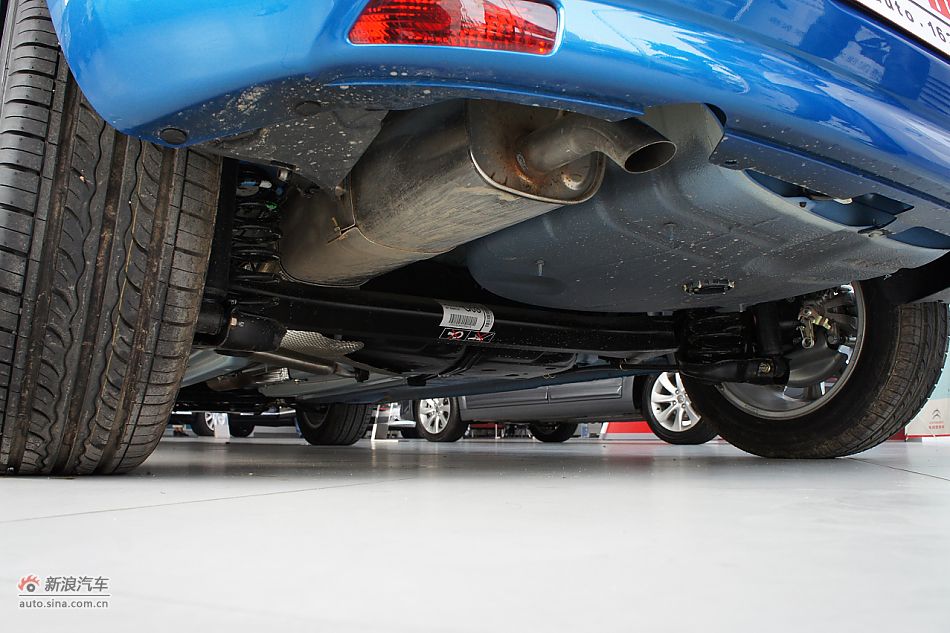 2011款世嘉两厢外观图片