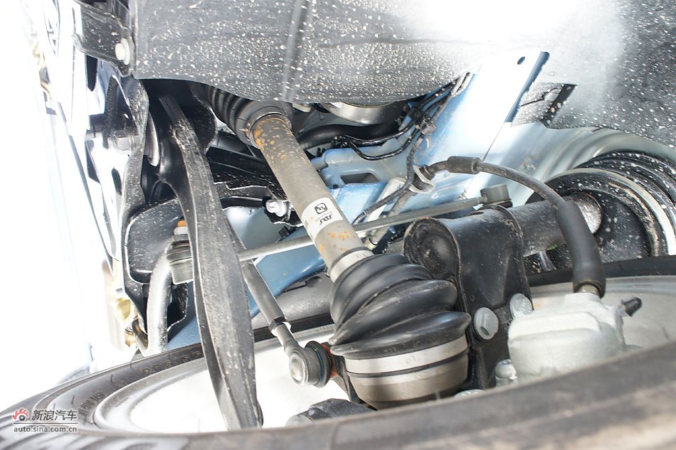 2011款世嘉两厢内饰图片