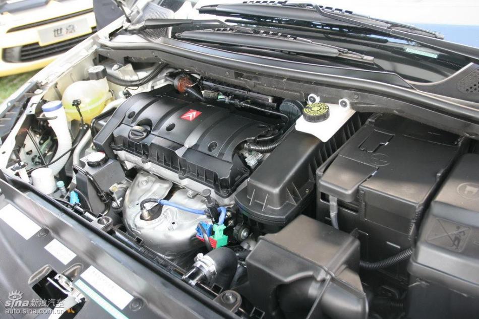 世嘉两款引擎、悬挂及细节