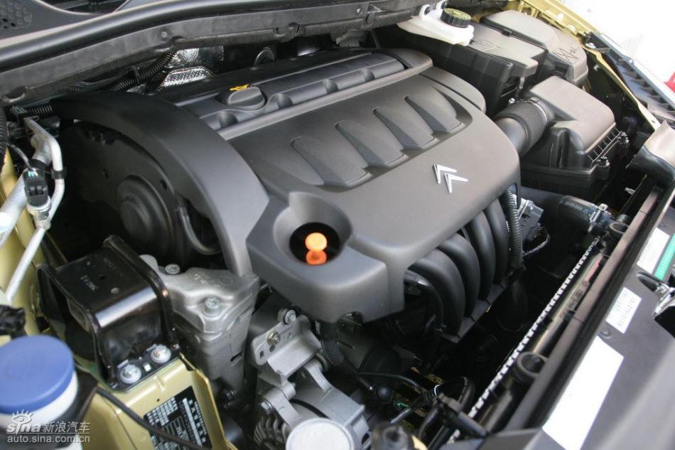 世嘉两款引擎、悬挂及细节