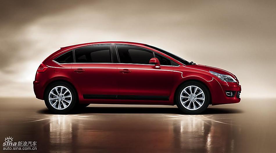 雪铁龙08款两厢C4世嘉