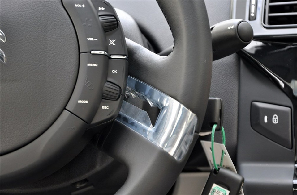 三厢 2012款 1.6L AT 品享型 外观 